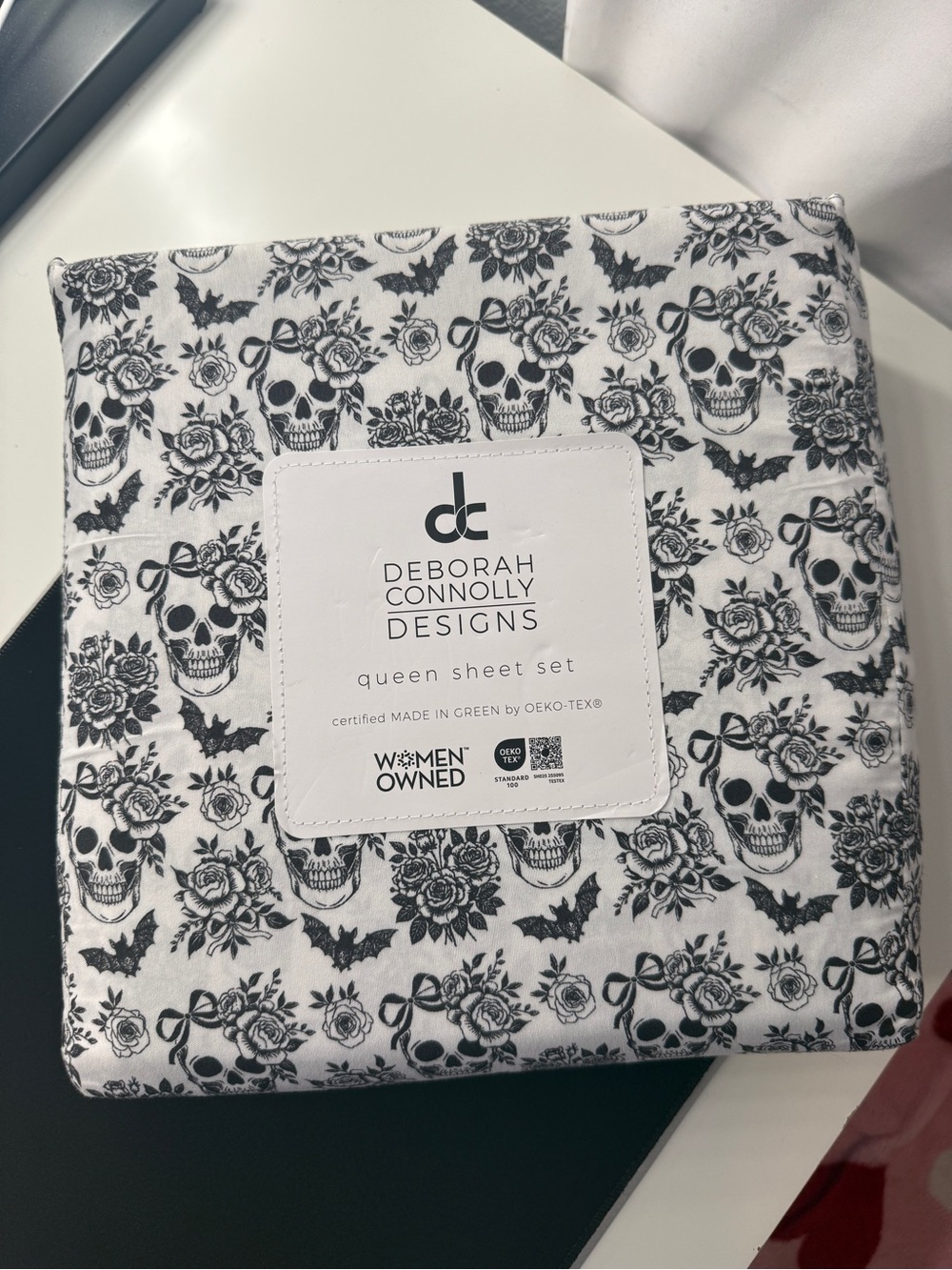 Deborah Connolly Designs Halloween Queen Sheet Set Skulls with Bows & Roses NEW